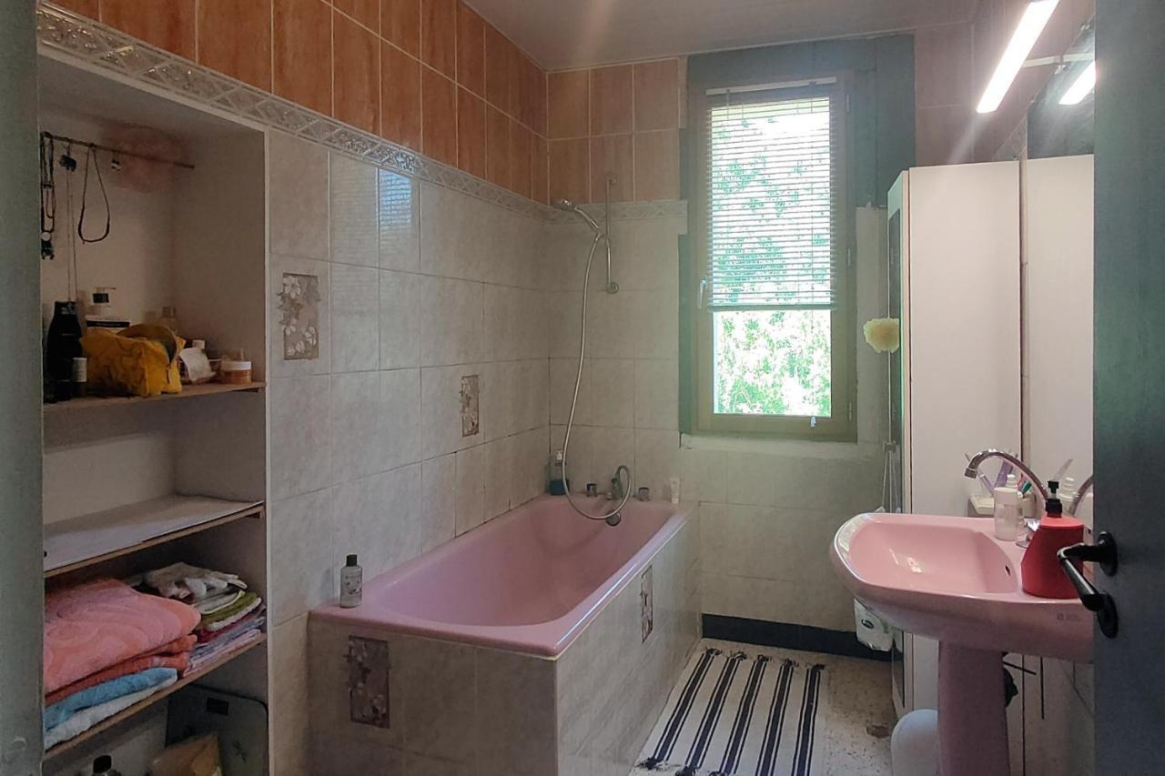 Chambre Privee Dans Maison En Garrigue Nîmes Buitenkant foto